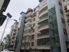 建始一中小区加装电梯解决群众大问题
